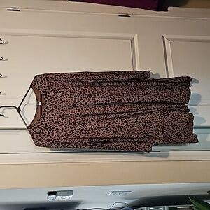 XXL cheetah print long sleeved beauty 😍